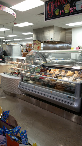 Grocery Store «Grandview Yard Market District», reviews and photos, 840 W 3rd Ave, Columbus, OH 43212, USA