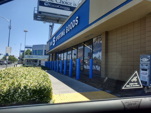 Sporting Goods Store «Big 5 Sporting Goods», reviews and photos, 3132 Stevens Creek Blvd, San Jose, CA 95117, USA