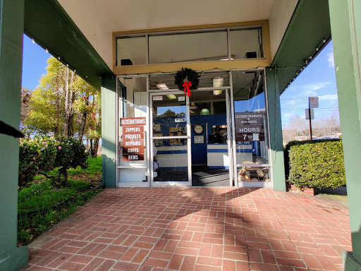 Dry Cleaner «One Hour Martinizing», reviews and photos, 1275 Solano Ave, Albany, CA 94706, USA