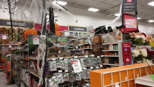 Craft Store «Michaels», reviews and photos, 475 Haggerty Rd, Commerce Charter Twp, MI 48390, USA