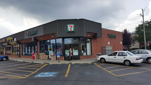 7-Eleven, 3932 25th Ave, Schiller Park, IL 60176, USA, 
