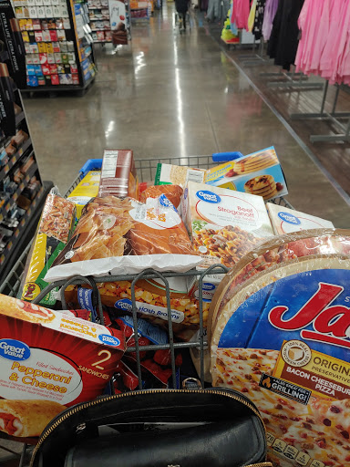 Department Store «Walmart Supercenter», reviews and photos, 1244 E Green Bay St, Shawano, WI 54166, USA