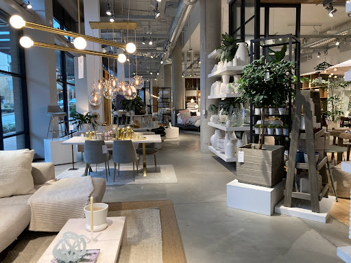 Furniture Store «west elm», reviews and photos, 1 Bellevue Way NE, Bellevue, WA 98004, USA