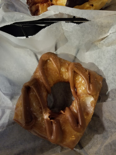 Donut Shop «Legendary Doughnuts», reviews and photos, 2602 6th Ave, Tacoma, WA 98406, USA