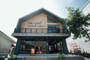 Vachi Coffeebar & Bistro image