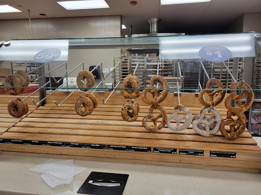 Grocery Store «Kroger Fresh Fare», reviews and photos, 4901 Maple Ave, Dallas, TX 75235, USA