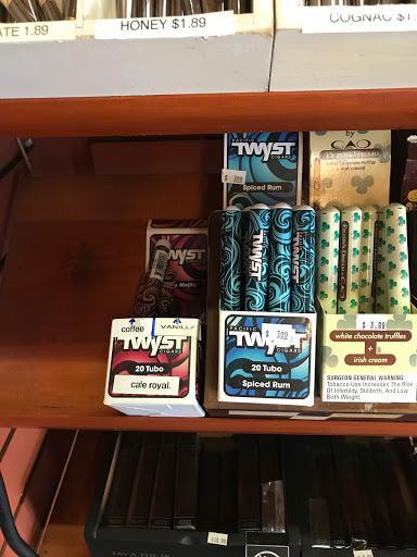 Cigar Shop «Cigar Hut», reviews and photos, 1172 Estero Blvd # 103, Fort Myers Beach, FL 33931, USA