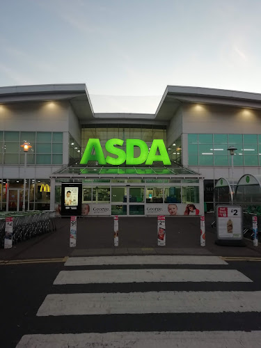 Asda Kingswood Superstore - Supermarket