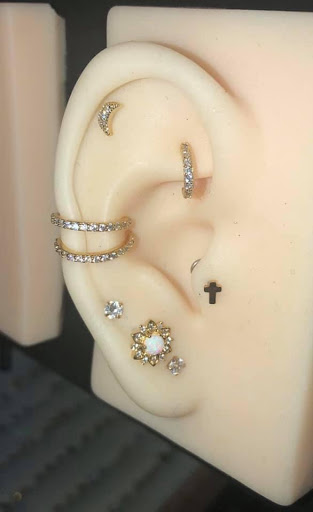 Explore aunt and niece tattoo ideas, creative tattoo ideas in Mcallen, available at Powers Xtrym Ink Tattoos & Piercing Studio