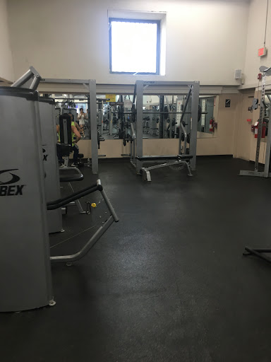 Gym «Fitness II», reviews and photos, 2 S Washington Ave, Bergenfield, NJ 07621, USA