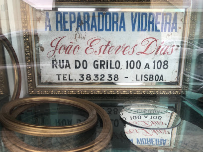 A Reparadora Vidreira de João Esteves Dias
