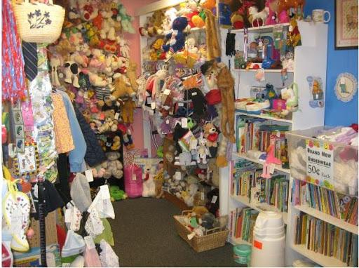 Thrift Store «Buried Treasure Thrift Shop», reviews and photos, 326 W Dixie Ave, Elizabethtown, KY 42701, USA