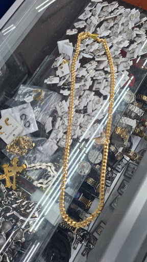 Explore guns and roses tattoo ideas, creative tattoo ideas in Bronx, available at Tattoo Society Studio