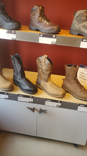 Shoe Store «Red Wing», reviews and photos, 8265 GA-92 #104, Woodstock, GA 30188, USA