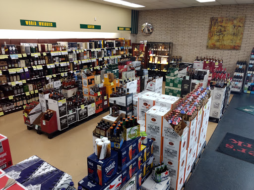 Liquor Store «Savway Liquors», reviews and photos, 3821 York Rd, Oak Brook, IL 60523, USA