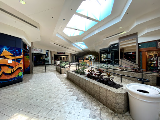 Shopping Mall «Lakeview Square Mall», reviews and photos, 5775 Beckley Rd, Battle Creek, MI 49015, USA