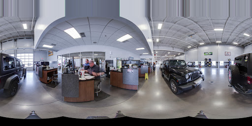 Car Dealer «Davis-Moore Chrysler Dodge Jeep Ram», reviews and photos, 7675 E Kellogg Dr, Wichita, KS 67207, USA