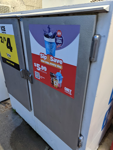 Convenience Store «Circle K», reviews and photos, 28350 Oregon Rd, Perrysburg, OH 43551, USA