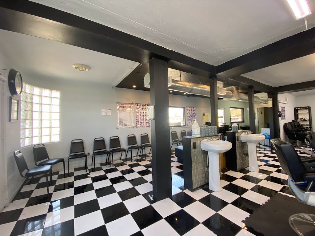 Straight Razor Barbershop El Centro 92243