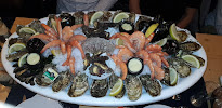 Plats et boissons du Restaurant de fruits de mer L'Octopus vente coquillages crustacés Marseille - n°10