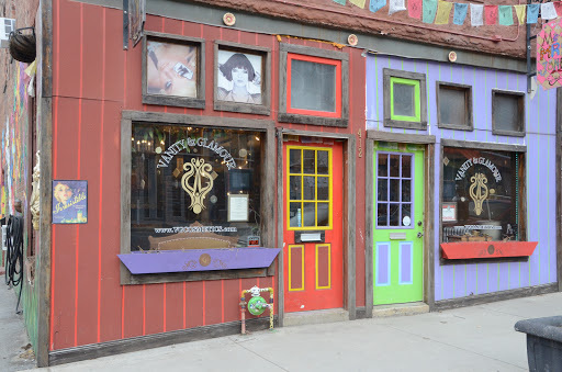 Make-up Artist «Vanity & Glamour Cosmetics / VGCosmetic Makeup Artists», reviews and photos, 547 28th St, Des Moines, IA 50312, USA