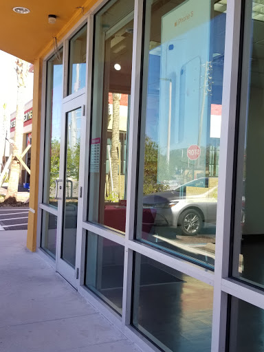 Cell Phone Store «T-Mobile», reviews and photos, 1208 Missouri Ave N, Largo, FL 33770, USA