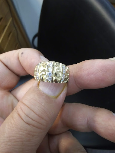 Discount Store «Greenbriar Discount Mall», reviews and photos, 2975 Headland Dr SW, Atlanta, GA 30311, USA