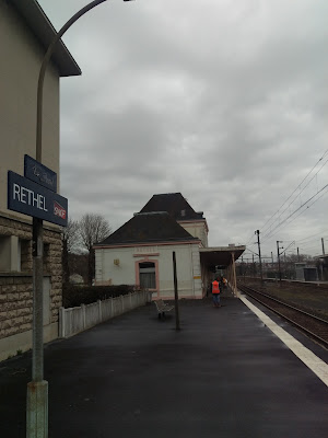 Boutique SNCF à Rethel