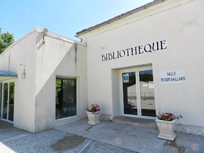 Bibliothèque de Cabariot à Cabariot