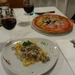 Photo n°3 de l'avis de K. fait le 28/03/2017 à 09:52 sur le  Pizzeria Columbus(forno a legna) à Venice