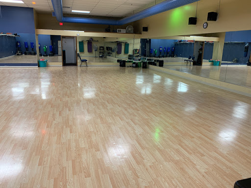 Gym «Family Fitness Center of Holland», reviews and photos, 91 Douglas Ave, Holland, MI 49424, USA