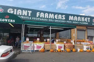 Giant Farmers Market image