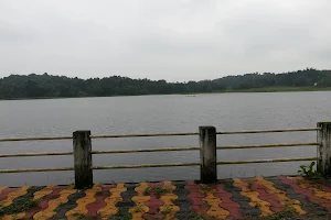 Macazana Lake image