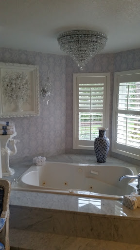 Painter «Blue Sky Paper Hanging & Painting Inc.», reviews and photos, 3538 SE 65th Ave, Portland, OR 97206, USA