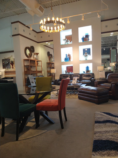 Furniture Store «Rooms To Go & Rooms To Go Kids Furniture Store - Miami International (Doral)», reviews and photos, 10623 NW 12th St, Doral, FL 33172, USA