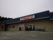 Harbor Freight - Photo 4 - Car repair in Des Moines, IA, Des Moines