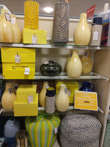 Department Store «T.J. Maxx and HomeGoods», reviews and photos, 3050 Sheridan Dr, Amherst, NY 14226, USA