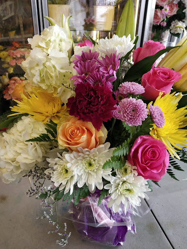 Florist «Creative flowers n decor», reviews and photos, 8 Manetto Hill Rd, Plainview, NY 11803, USA