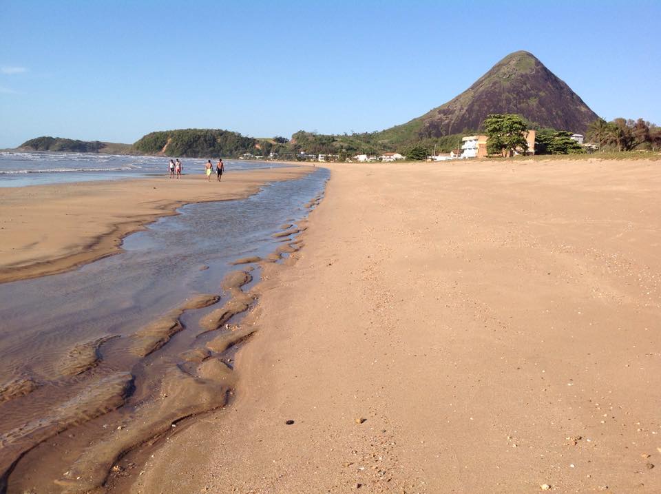 Foto de Praia Maria Nenem - lugar popular entre os apreciadores de relaxamento