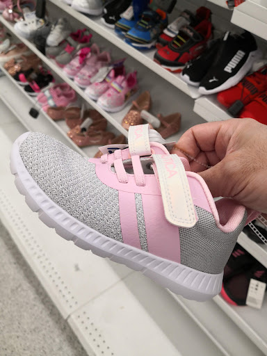 Clothing Store «Ross Dress for Less», reviews and photos, 10650 Campus Way S, Upper Marlboro, MD 20774, USA