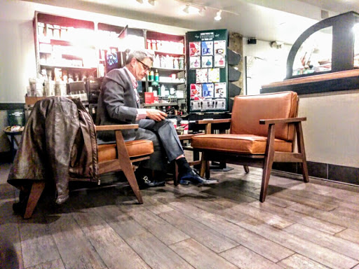 Coffee Shop «Starbucks», reviews and photos, 11 Sloan St, South Orange, NJ 07079, USA