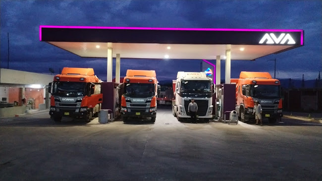 AVA KELMAIN - Gasolinera