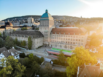 Finance Weiterbildung (Universität Zürich, Institut für