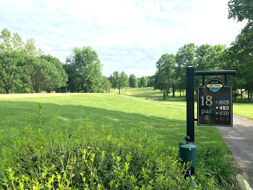 Country Club «Lake Forest Golf & Country Clb», reviews and photos, 300 Yard Dr, Lake St Louis, MO 63367, USA