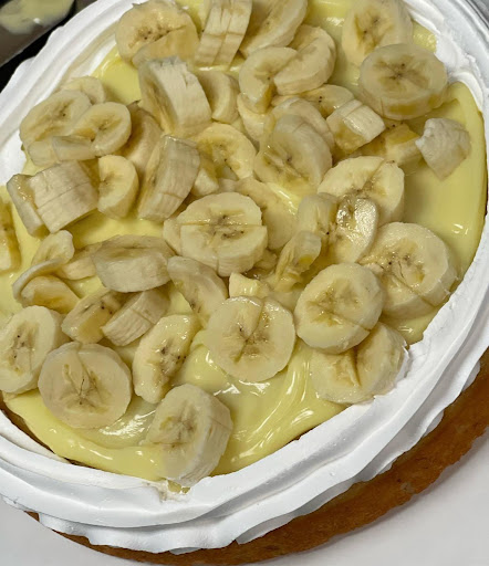 Cupcake Shop «Smallcakes: A Cupcakery of Naperville», reviews and photos, 115 E Ogden Ave #119, Naperville, IL 60563, USA