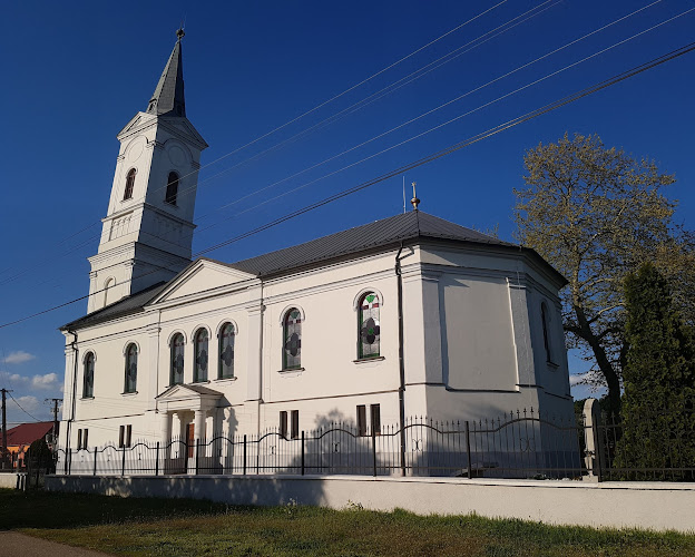 Kesznyéteni Református templom