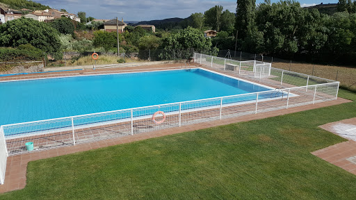 Piscinas de Mues en Mués, Navarra
