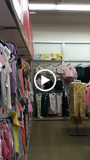 Clothing Store «Old Navy», reviews and photos, 4502 S Steele St, Tacoma, WA 98409, USA