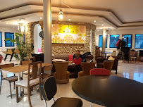 Atmosphère du Café Le Zef - café associatif à Brunoy - n°11
