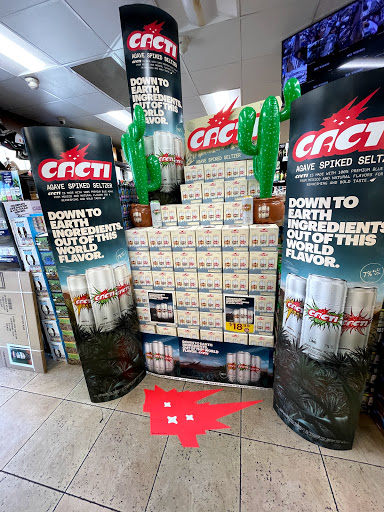 Beer Store «Downstairs Market», reviews and photos, 5885 Ponce De Leon Blvd, Coral Gables, FL 33146, USA